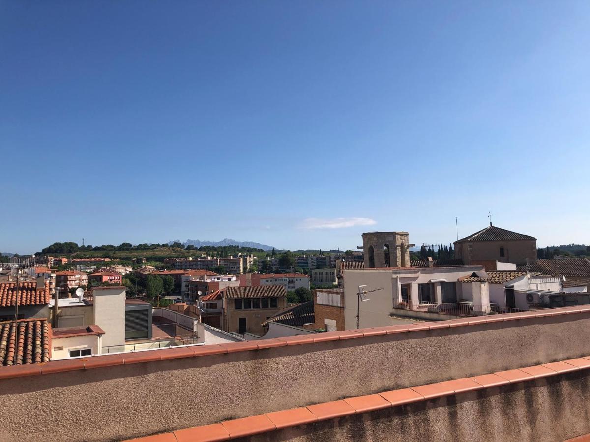 Hotel Fonda Neus Sant Sadurní dʼAnoia Exterior foto
